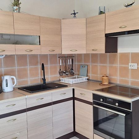 Miracle Apartment Цриквеница Экстерьер фото